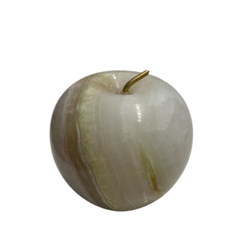 Onyx Apple